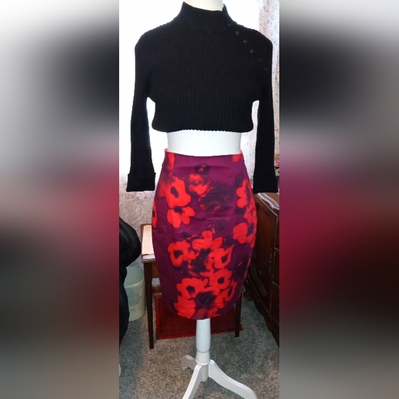 🌞Zara Red Floral Pencil Skirt - Picture 3 of 8